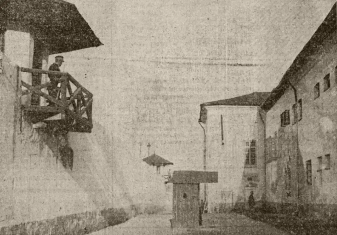 Curtea interioara a Inchisorii Vacaresti in septembrie 1932, Bucuresti