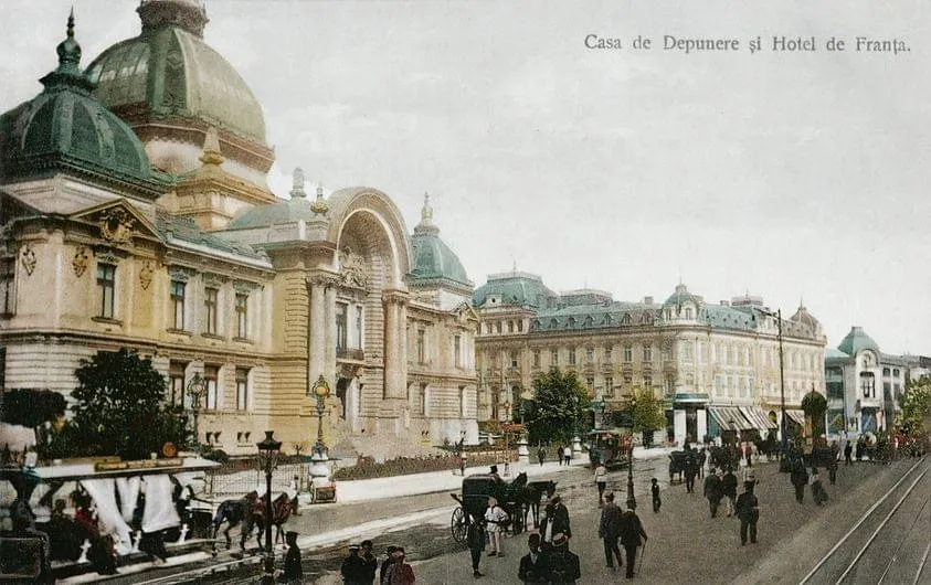 Belle Epoque postcard showing Calea Victoriei with the CEC Palace, Grand Hotel de France, and Socec Bookshop