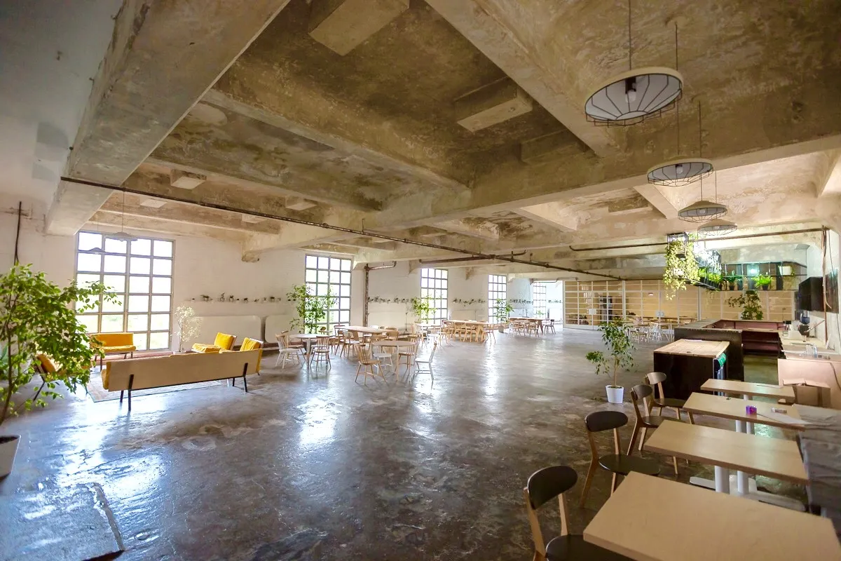 Deschis Gastrobar