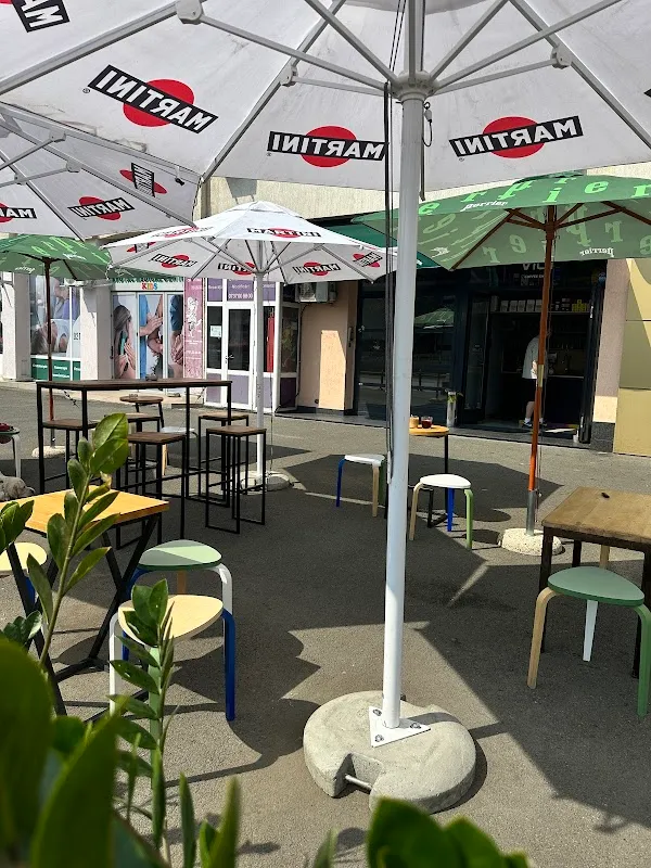 Vicii Coffee Shop