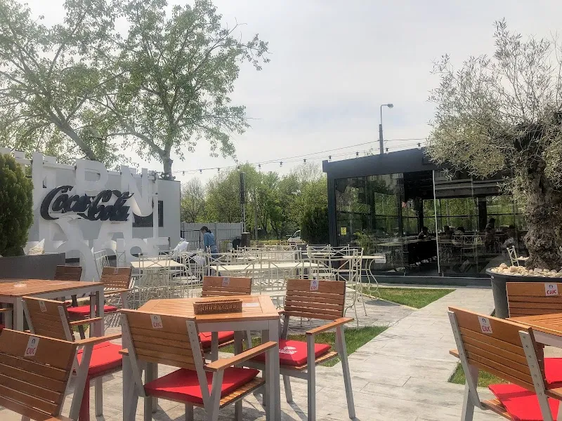 Restaurantul Urban House din Drumul Taberei
